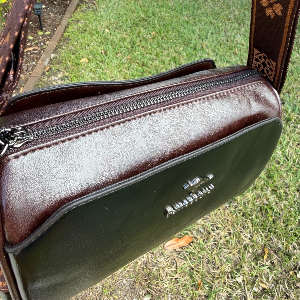 FUMDDAISHU FASHION Soft Leather Crossbody Versatile Boston Bag Black and Brown - Picture 6 of 15
